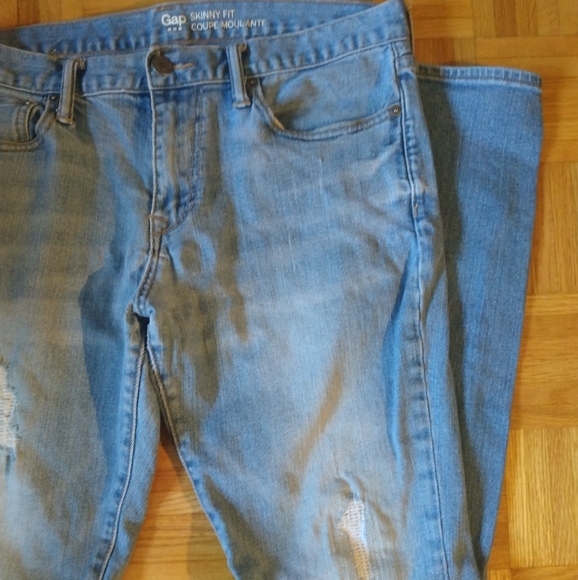 Gap Skinny Fit Faded Distressed Women's Jeans size 34/34 - Picture 5 of 6